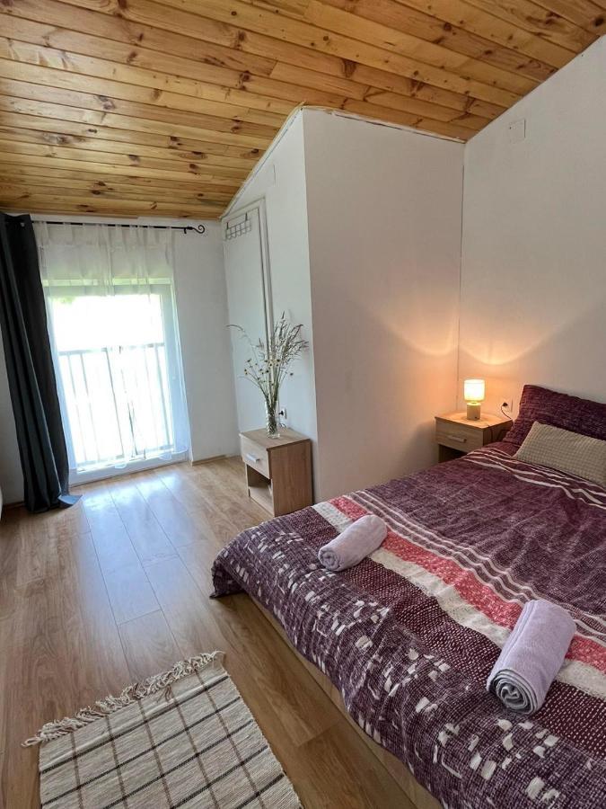 Rooms Ljubenko 카를로바츠 외부 사진