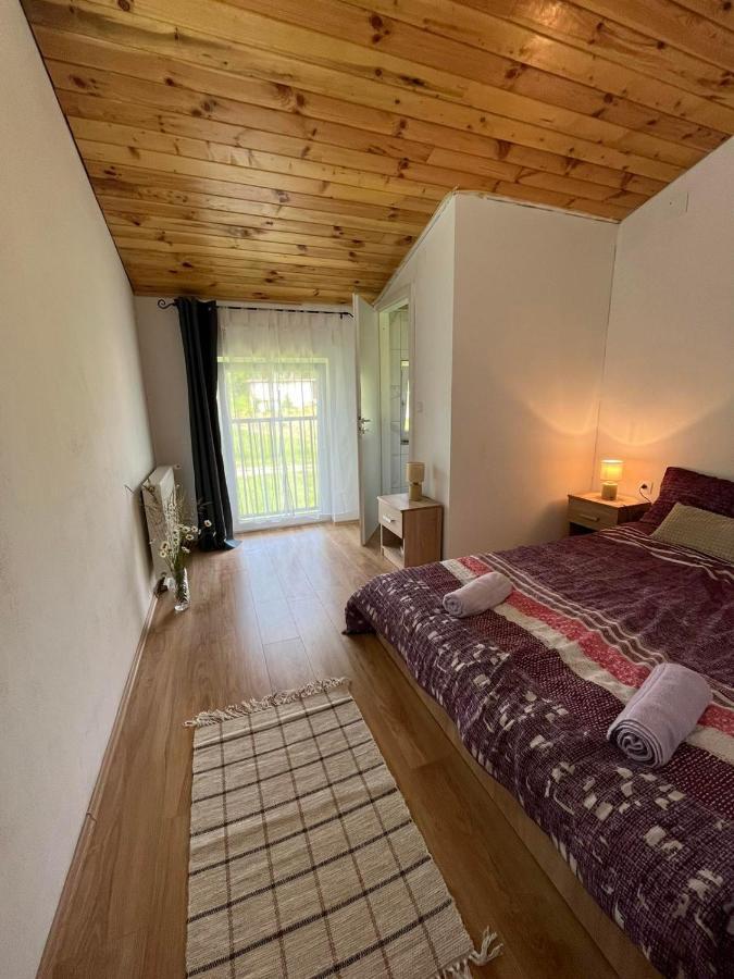 Rooms Ljubenko 카를로바츠 외부 사진