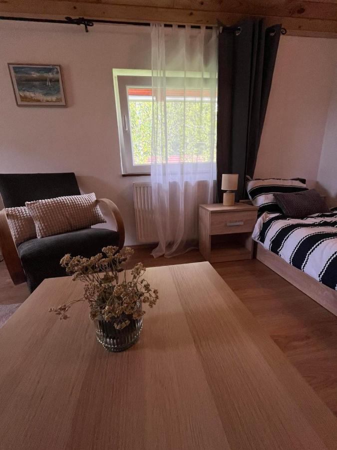 Rooms Ljubenko 카를로바츠 외부 사진